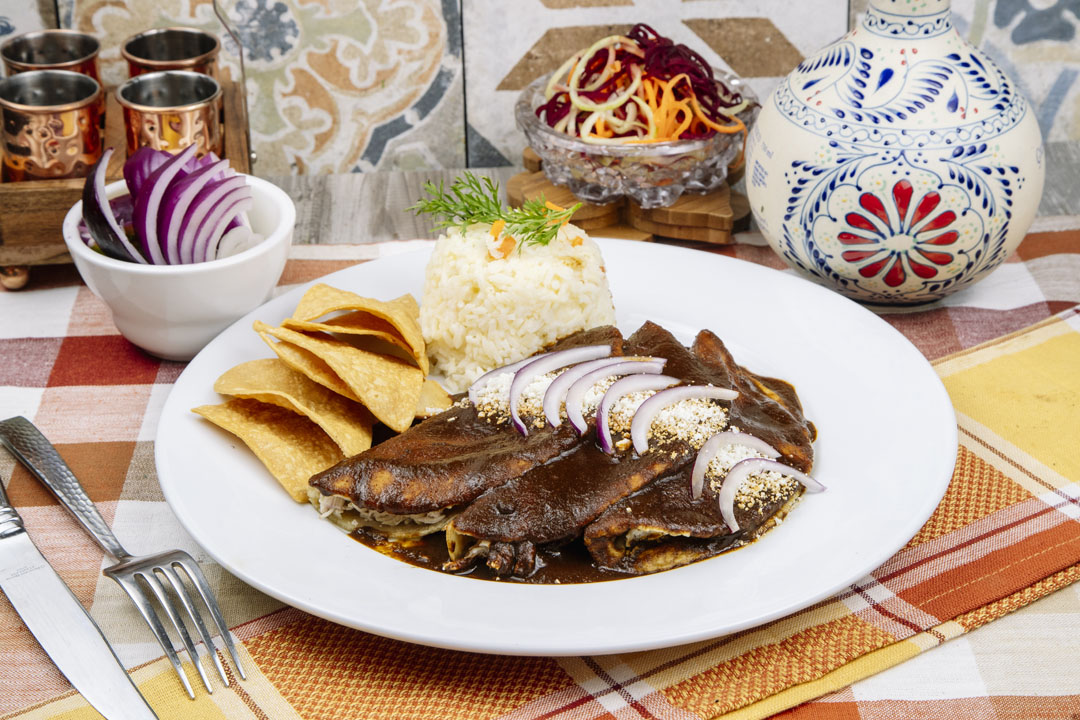 Enchiladas de Mole